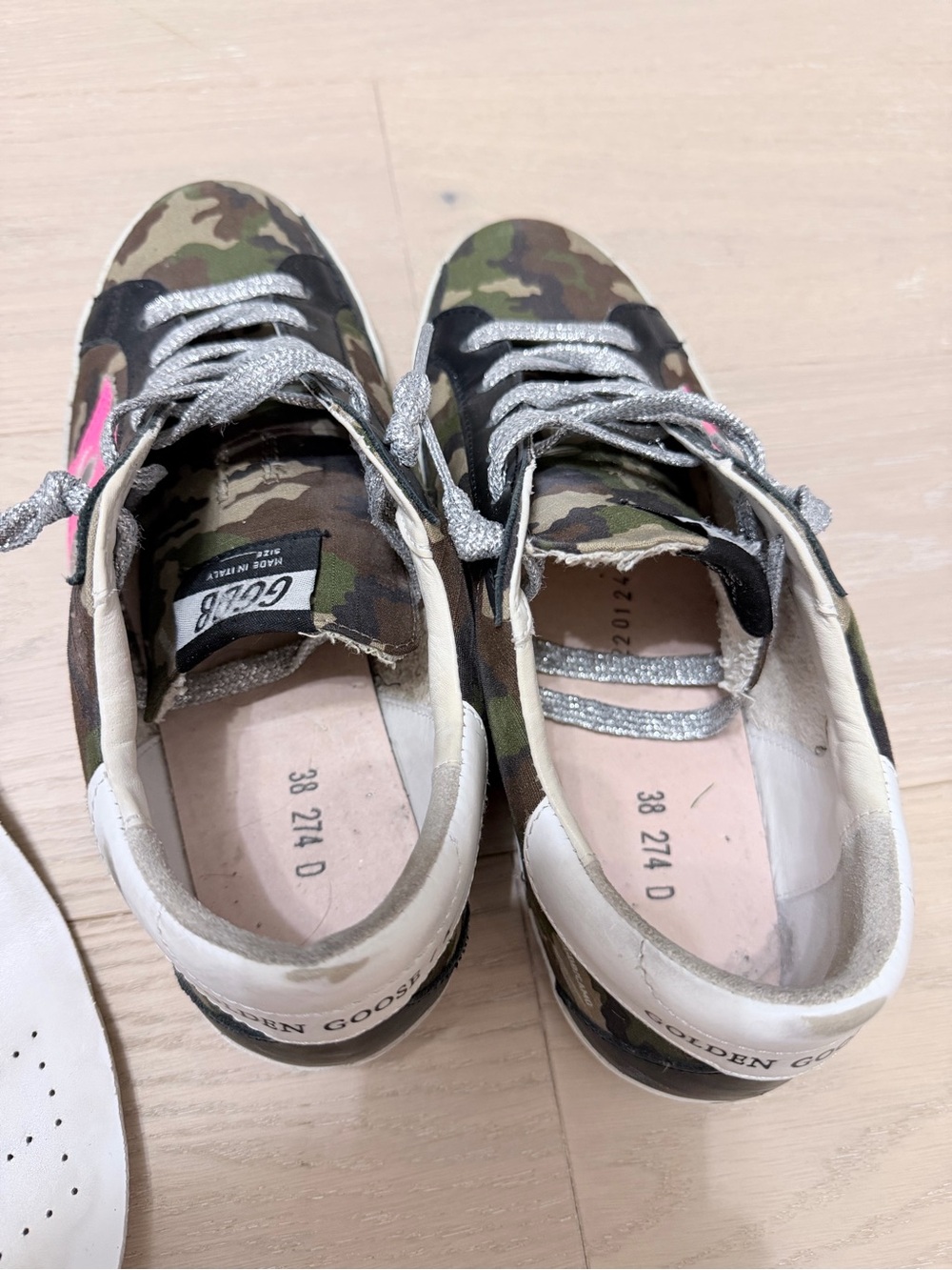 Golden Goose Camouflage Super Stars (Low-Top Sneakers) with Silver Laces - Picture 5 of 5